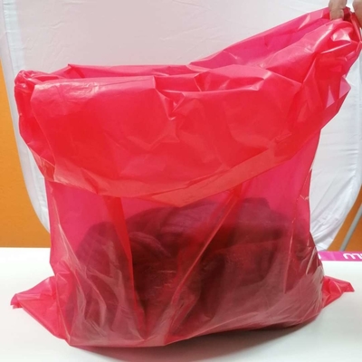 Manipulation sécuritaire des draps et des vêtements souillés par des sacs à linge solubles dans l'eau